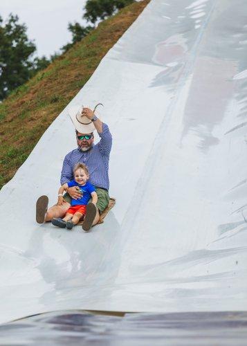 mobile - carousel-hero-element image-2